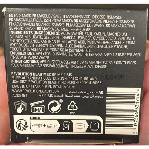 Revolution Skin Charcoal & Glycolic Acid Face Mask For Blemishes - Picture 6 of 6